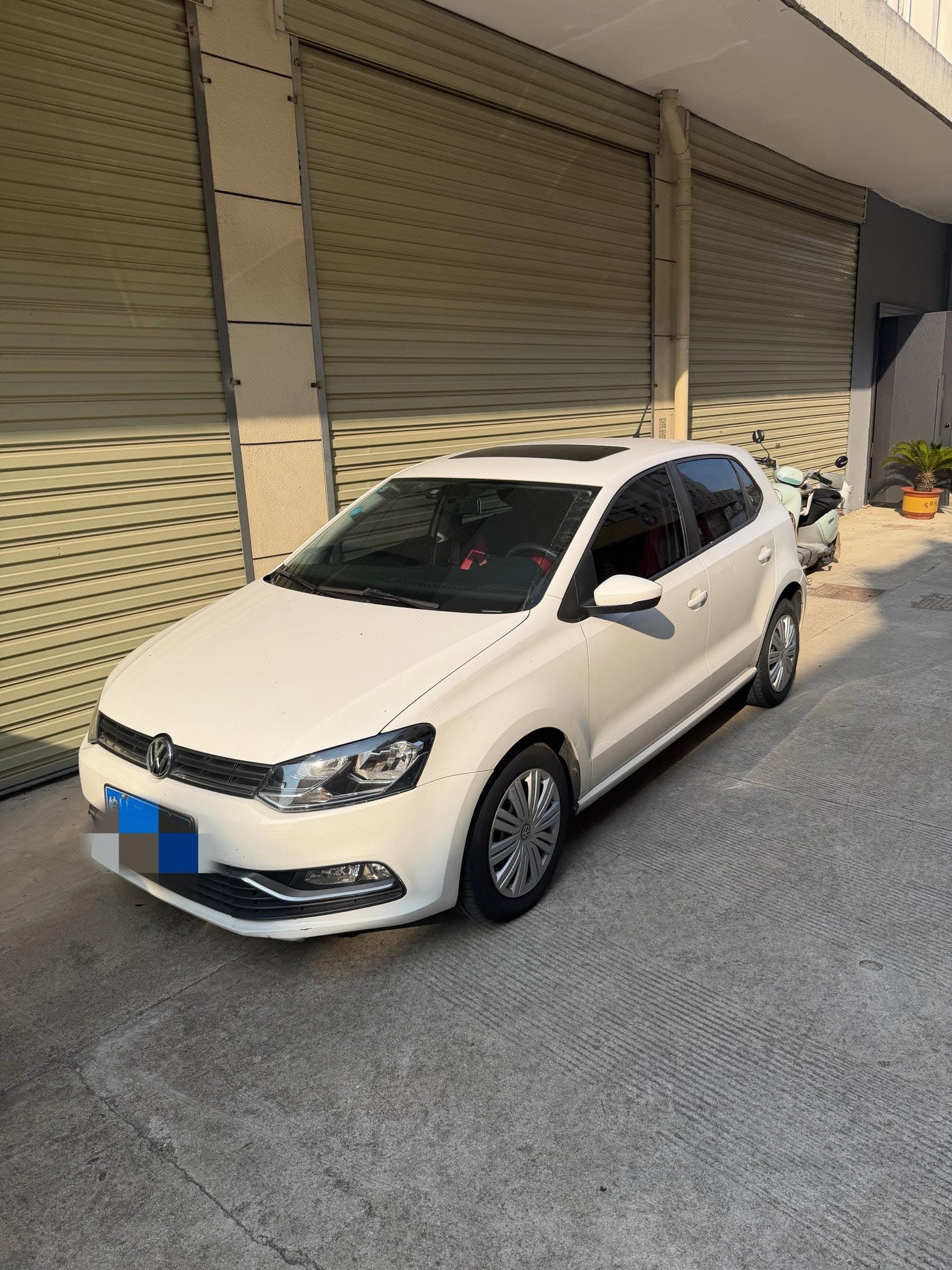Volkswagen Polo 2019 Volkswagen Polo 2019 car image