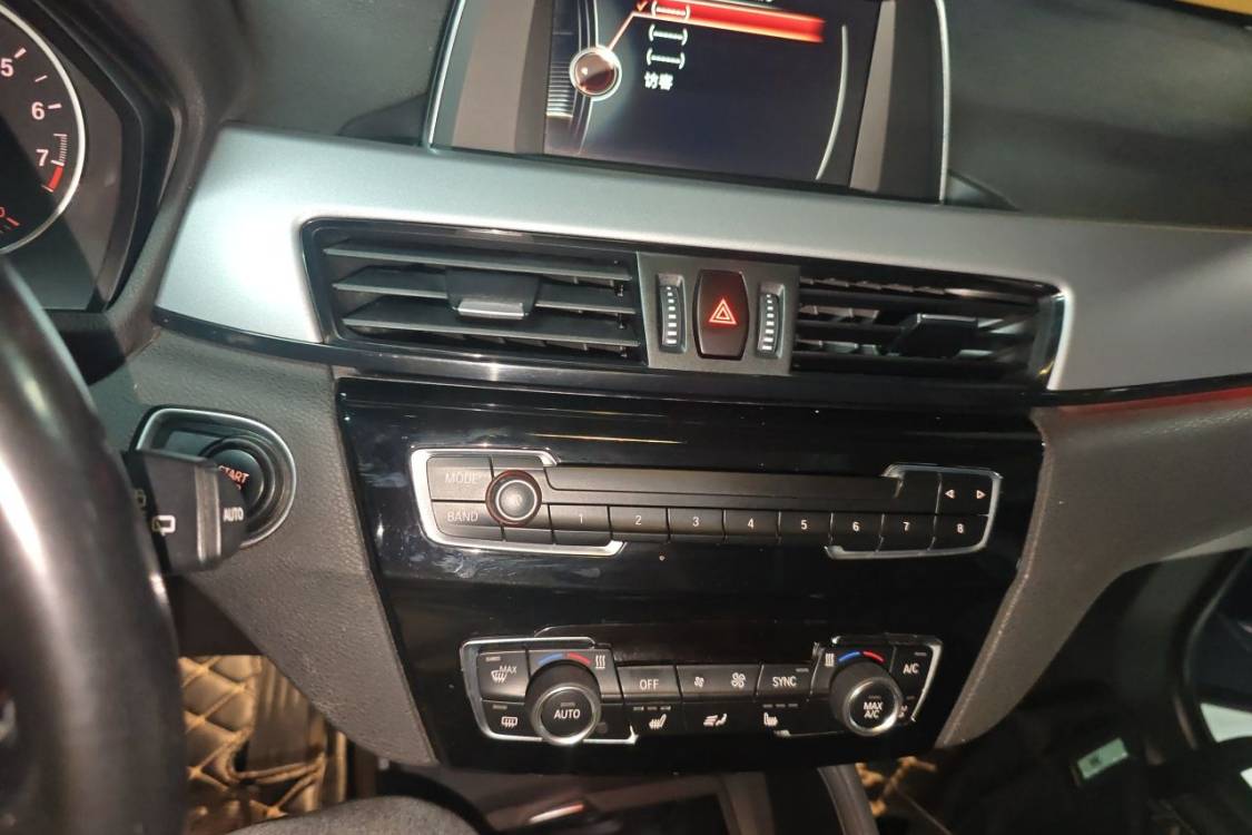 BMW X1 2017 car image #26