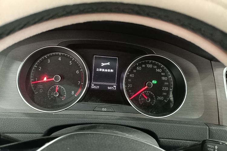 Volkswagen Golf 2016 car image #12