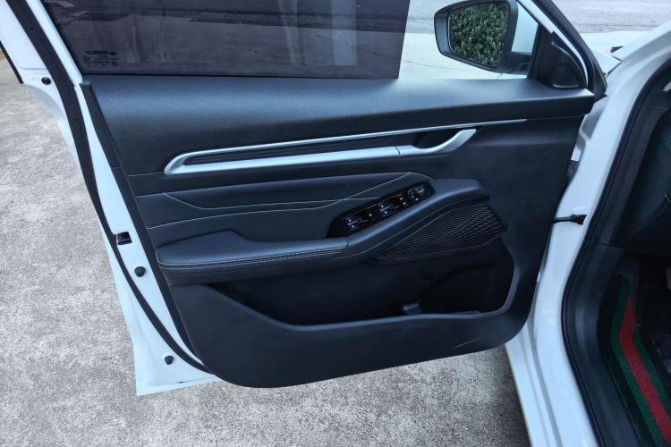GEELY Emgrand 2024 immagine di auto #14