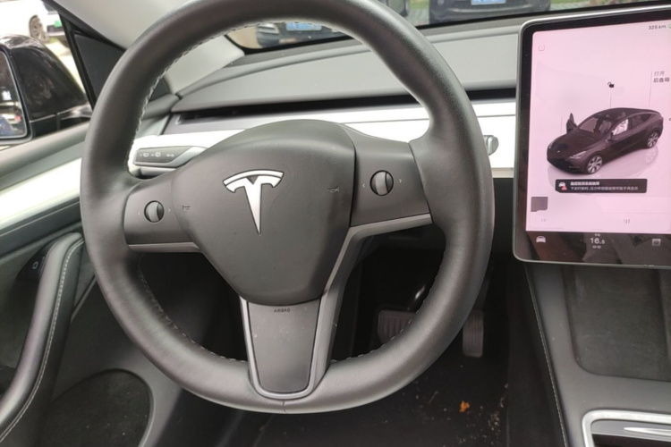 Tesla Model Y 2021 #11 Tesla Model Y 2021 car image #11