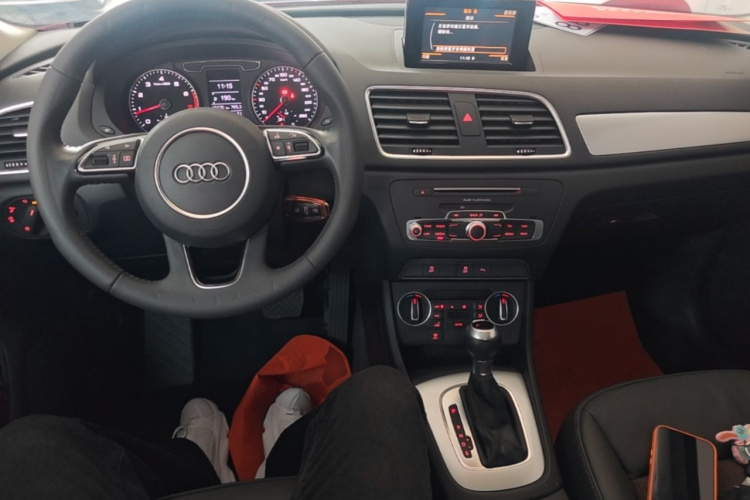 Audi Q3 2018 #10 Audi Q3 2018 imagen de coche #10