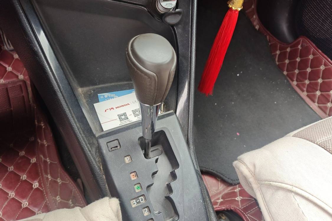 Toyota Vios 2015 صورة سيارة #29