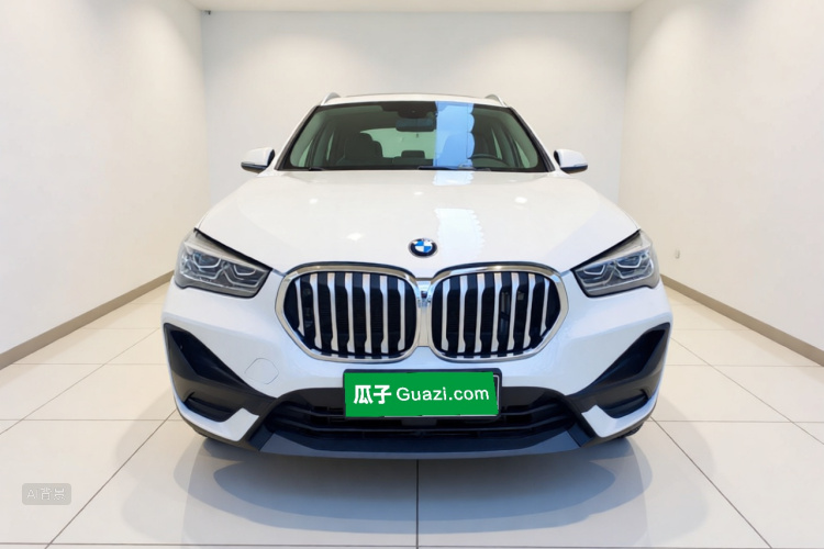 BMW X1 2020 car image #3