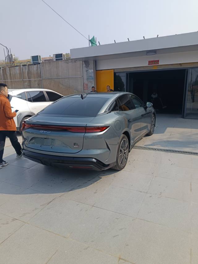 比亚迪 汉L 2026 汽车图片 #4