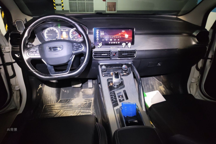 GEELY Coolray 2019 immagine di auto #11