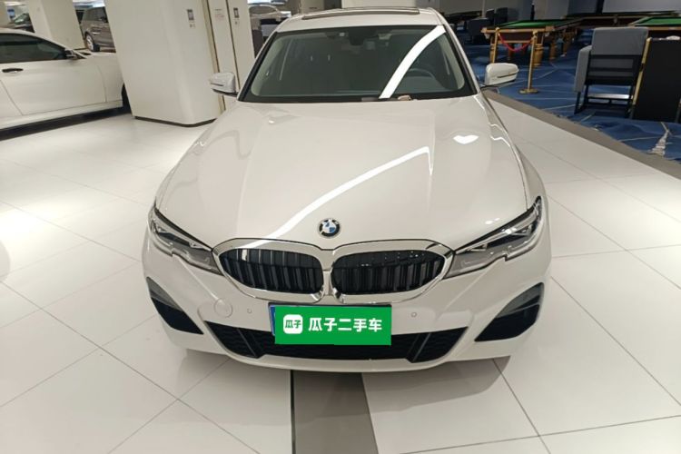 BMW 3 Series 2021 car image #3