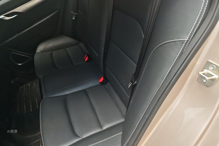 GEELY Emgrand 2020 car image #19