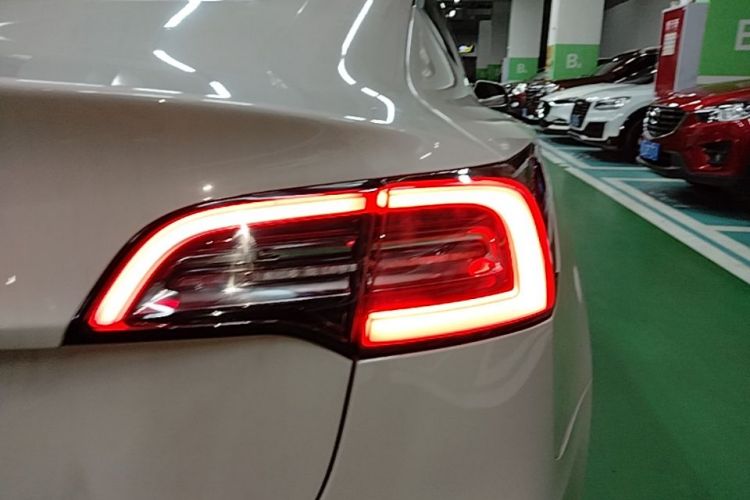Tesla Model 3 2020 #8 Tesla Model 3 2020 car image #8