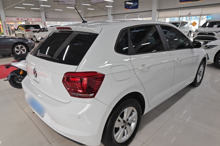 Volkswagen Polo 2024 car image #7