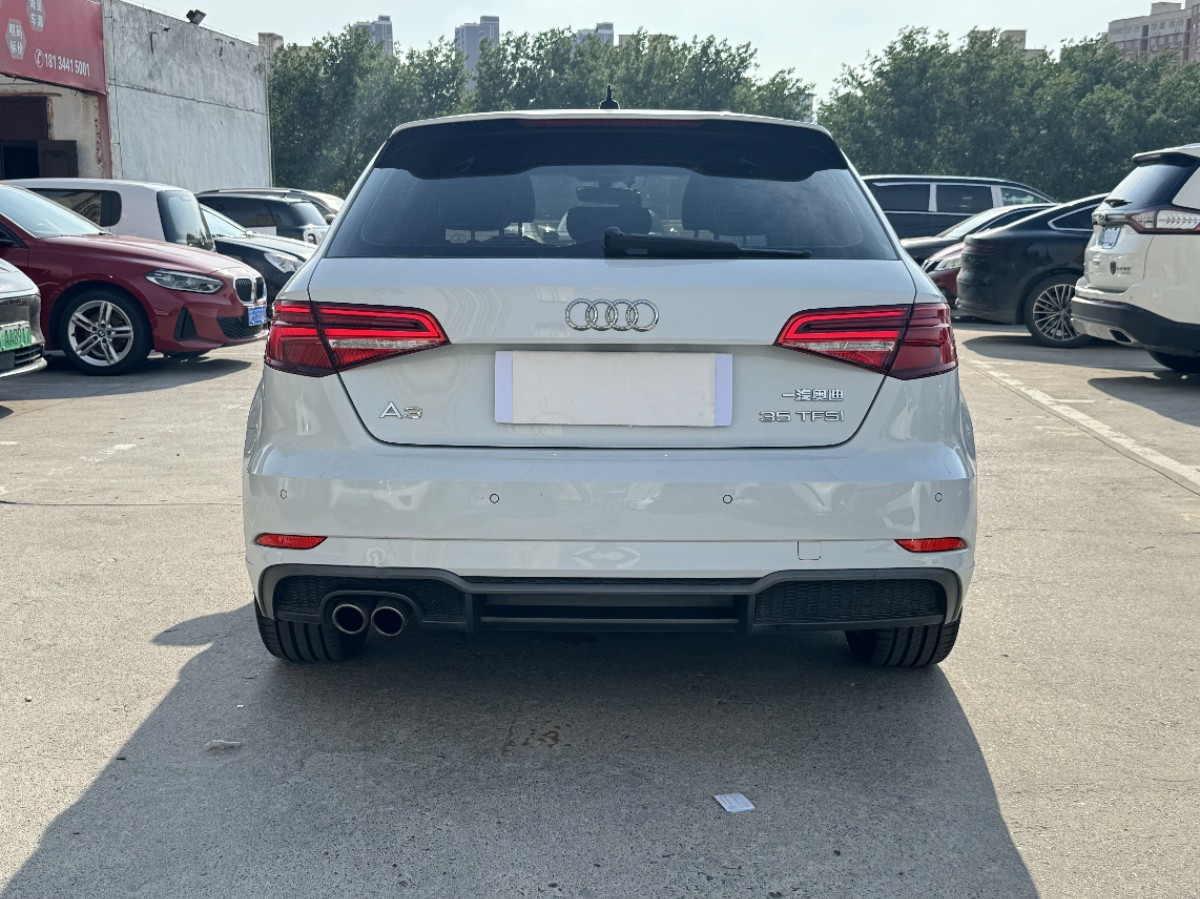 Audi A3 2019 car image #7