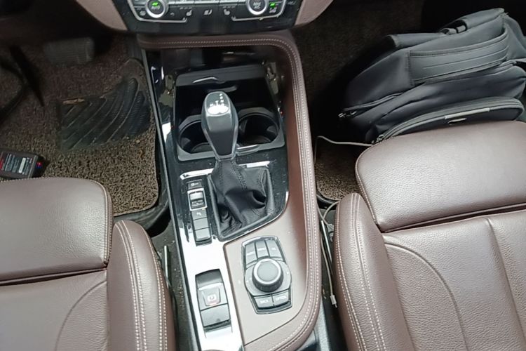 BMW X1 2017 #18 BMW X1 2017 صورة سيارة #18