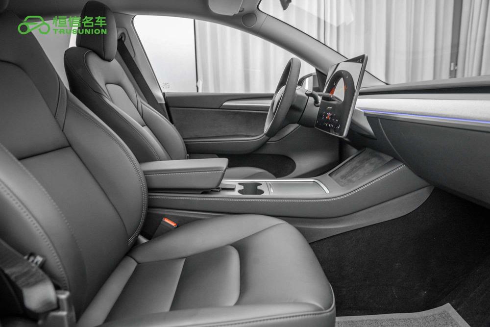 2023 car image #17