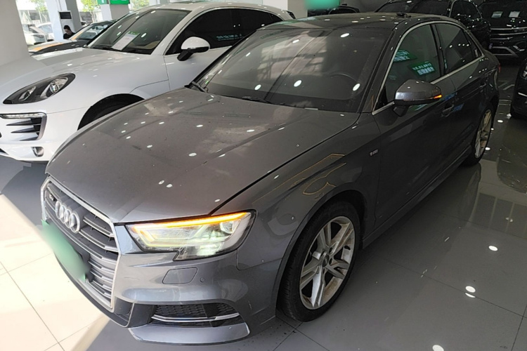 Audi A3 2019 #2 Audi A3 2019 car image #2