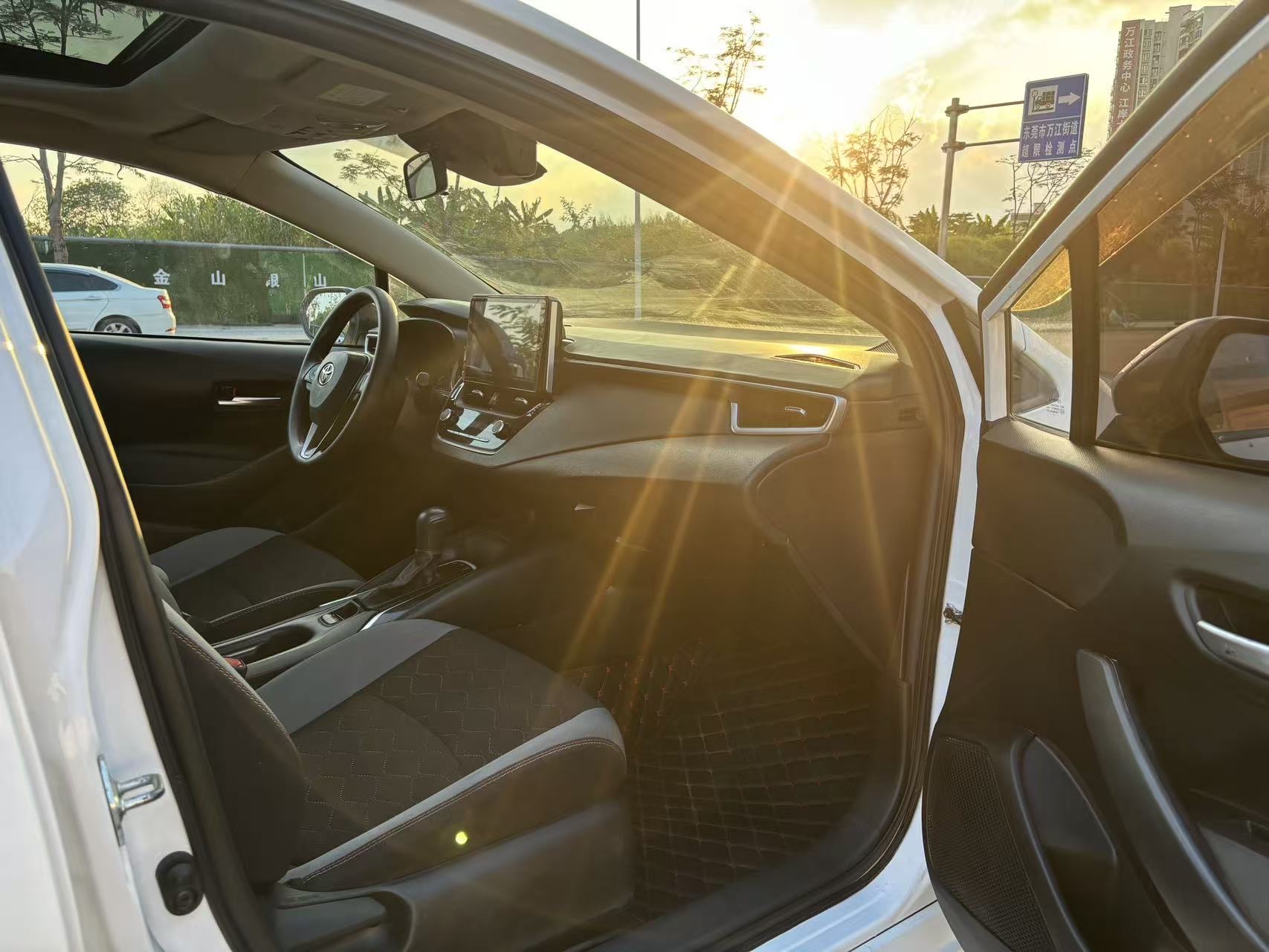 Toyota Corolla 2021 car image #8