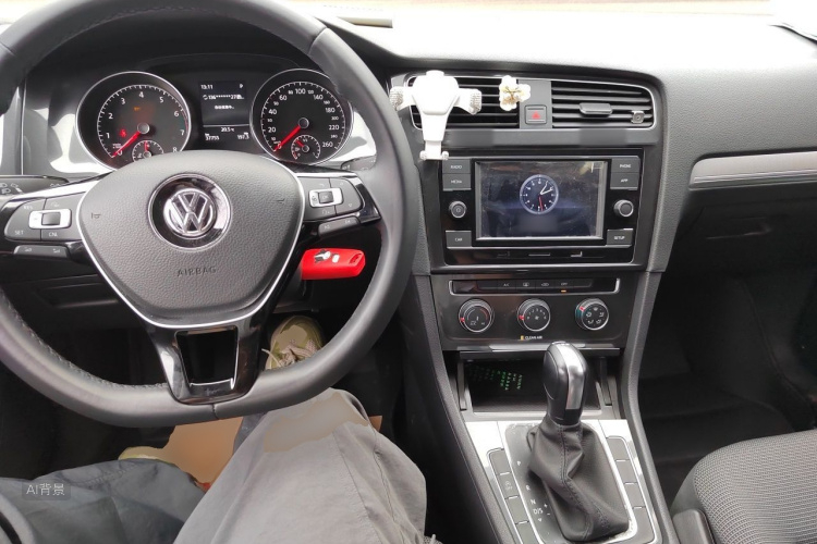 Volkswagen Golf 2018 #11 Volkswagen Golf 2018 car image #11