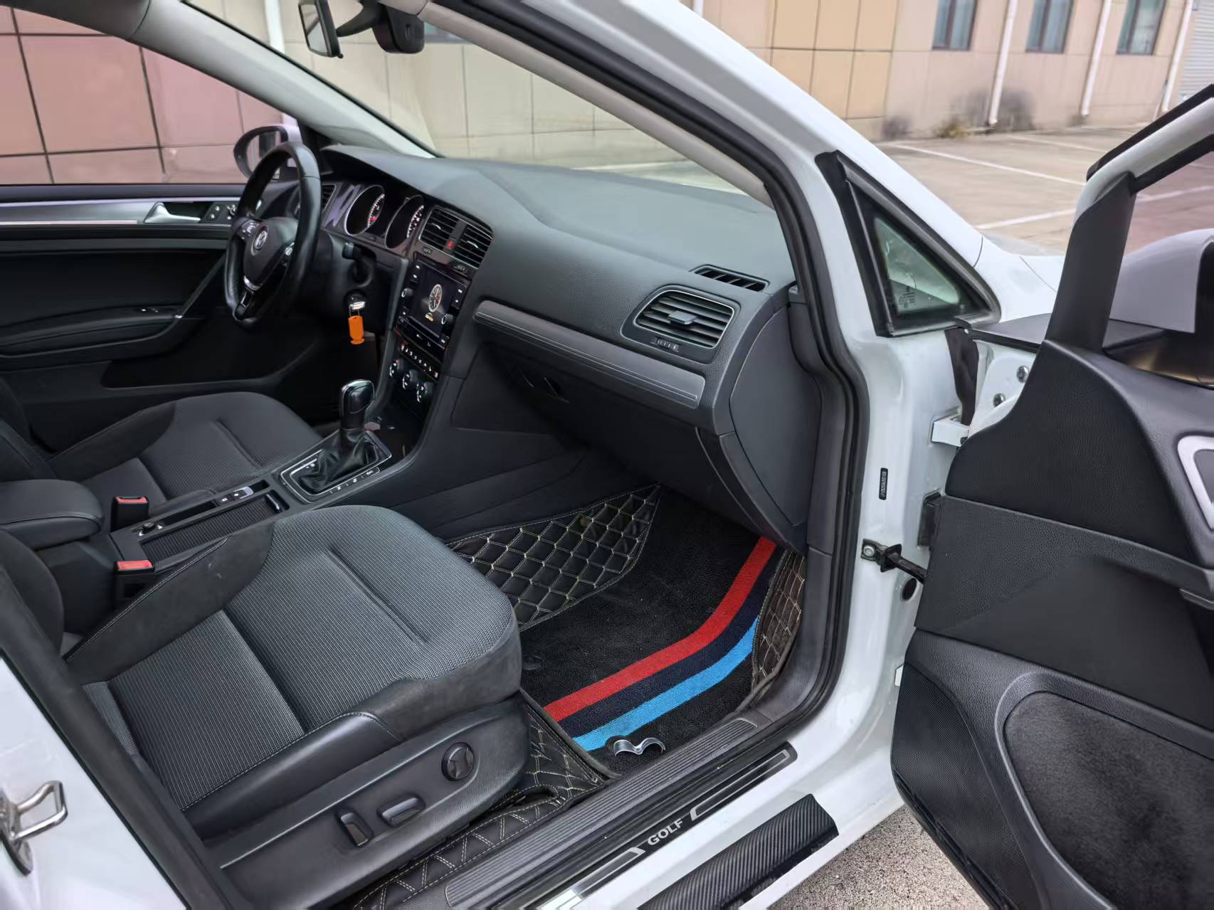 2018 #11 2018 immagine di auto #11