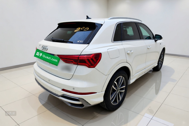 Audi Q3 2023 #7 Audi Q3 2023 car image #7