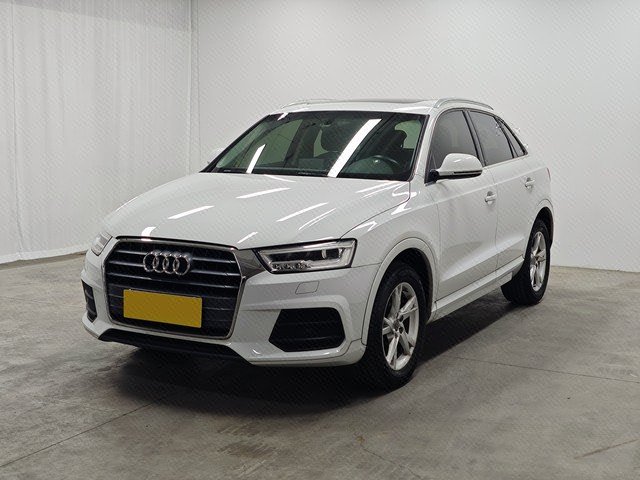 2018 2018 immagine di auto