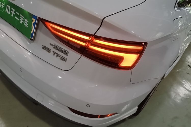 Audi A3 2019 car image #8