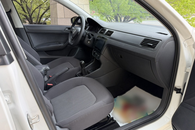 Volkswagen Santana 2021 #14 Volkswagen Santana 2021 car image #14