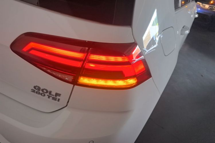 Volkswagen Golf 2020 #8 Volkswagen Golf 2020 car image #8