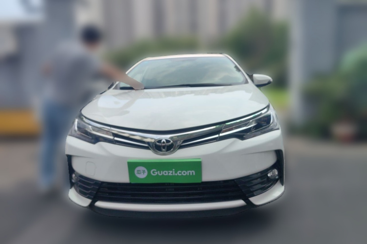 Toyota Corolla 2019 #3 Toyota Corolla 2019 car image #3