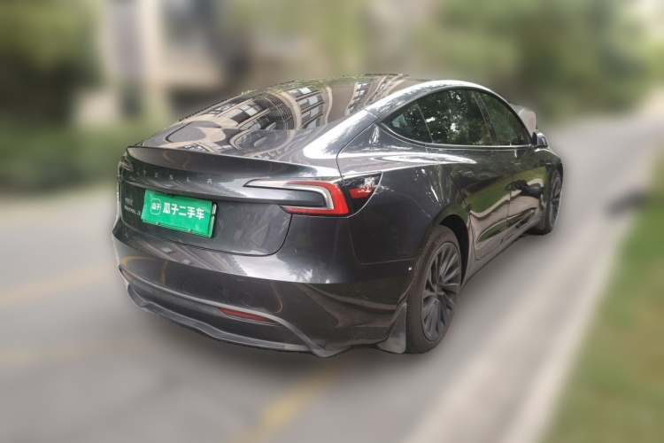 Tesla Model 3 2024 #5 Tesla Model 3 2024 car image #5