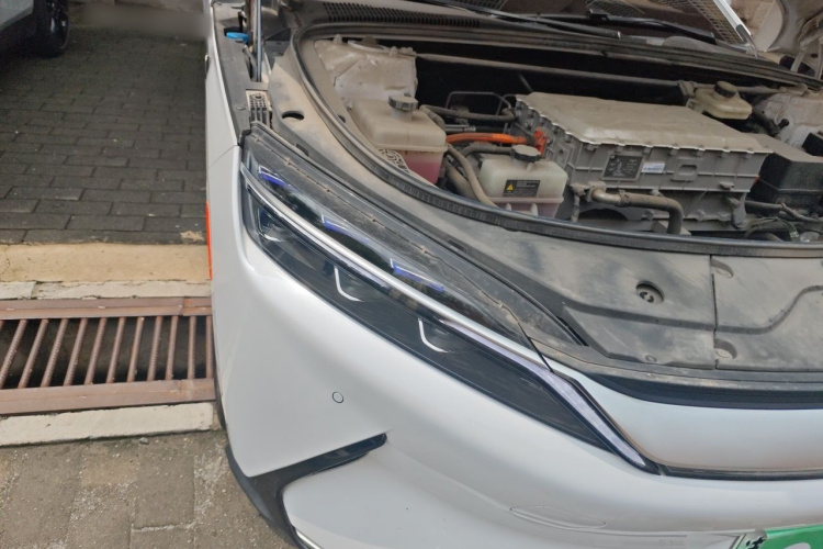 BYD Han 2021 car image #8