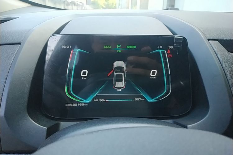 BYD Yuan New Energy 2020 car image #12