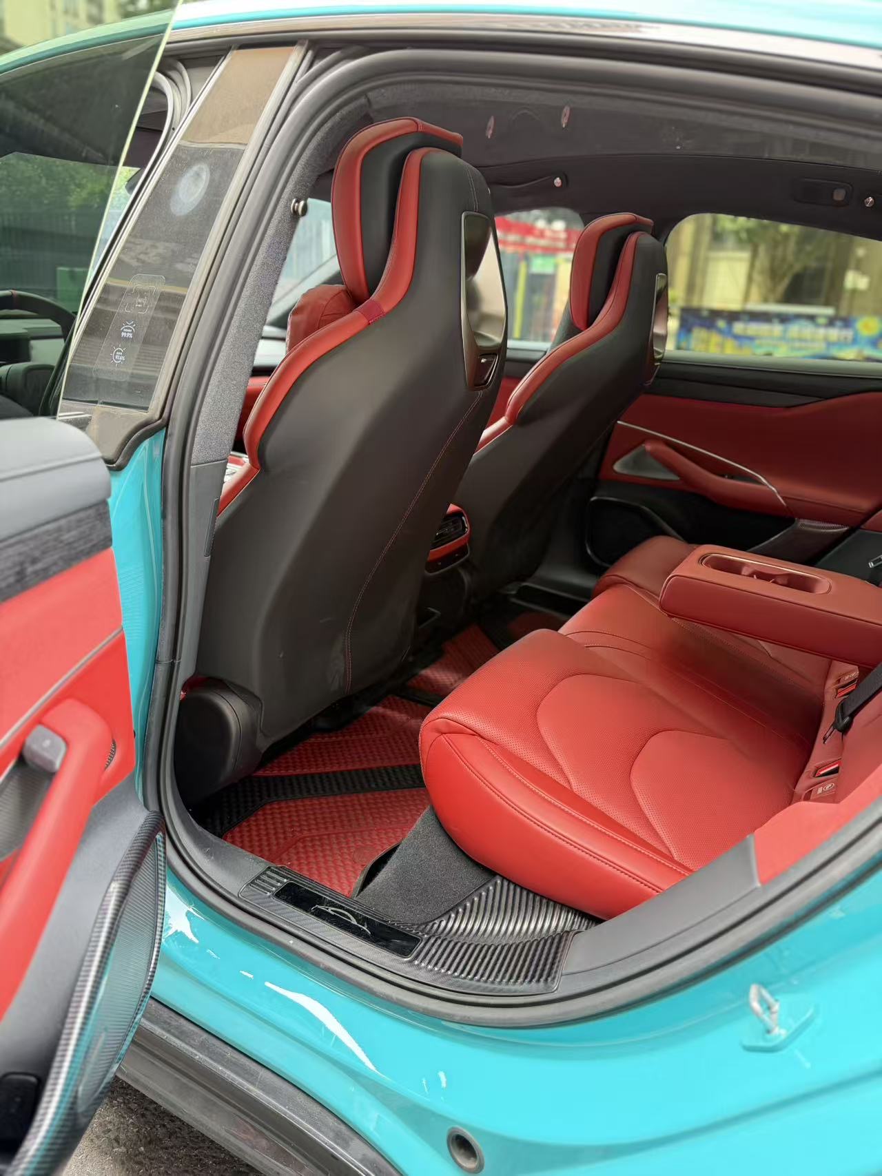 MI SU7 2025 car image #4
