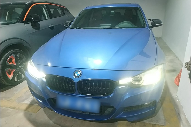 BMW 3 Series 2019 car image #3