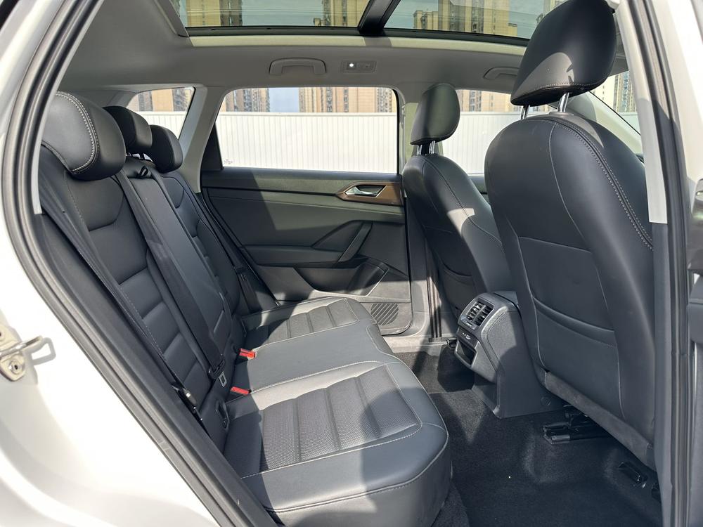 Volkswagen Tharu 2022 #19 Volkswagen Tharu 2022 car image #19
