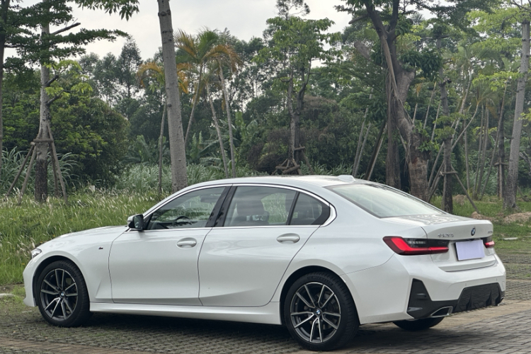 BMW 3 Series 2024 #6 BMW 3 Series 2024 image de voiture #6