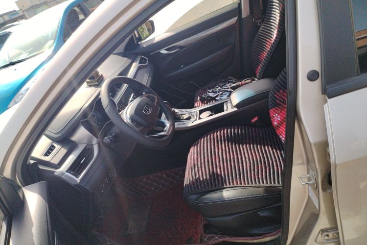 GEELY Emgrand 2019 imagen de coche #16