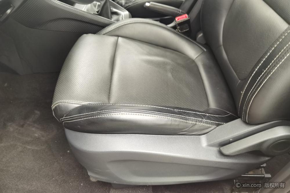 MG ZS 2019 car image #19
