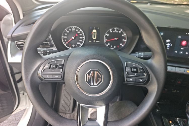 MG 5 2023 #11 MG 5 2023 car image #11