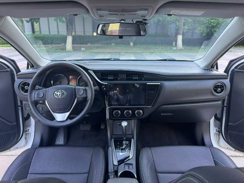 Toyota Corolla 2018 #5 Toyota Corolla 2018 car image #5
