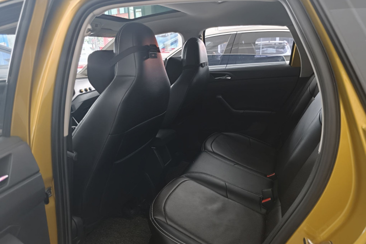 Volkswagen Polo 2019 car image #10
