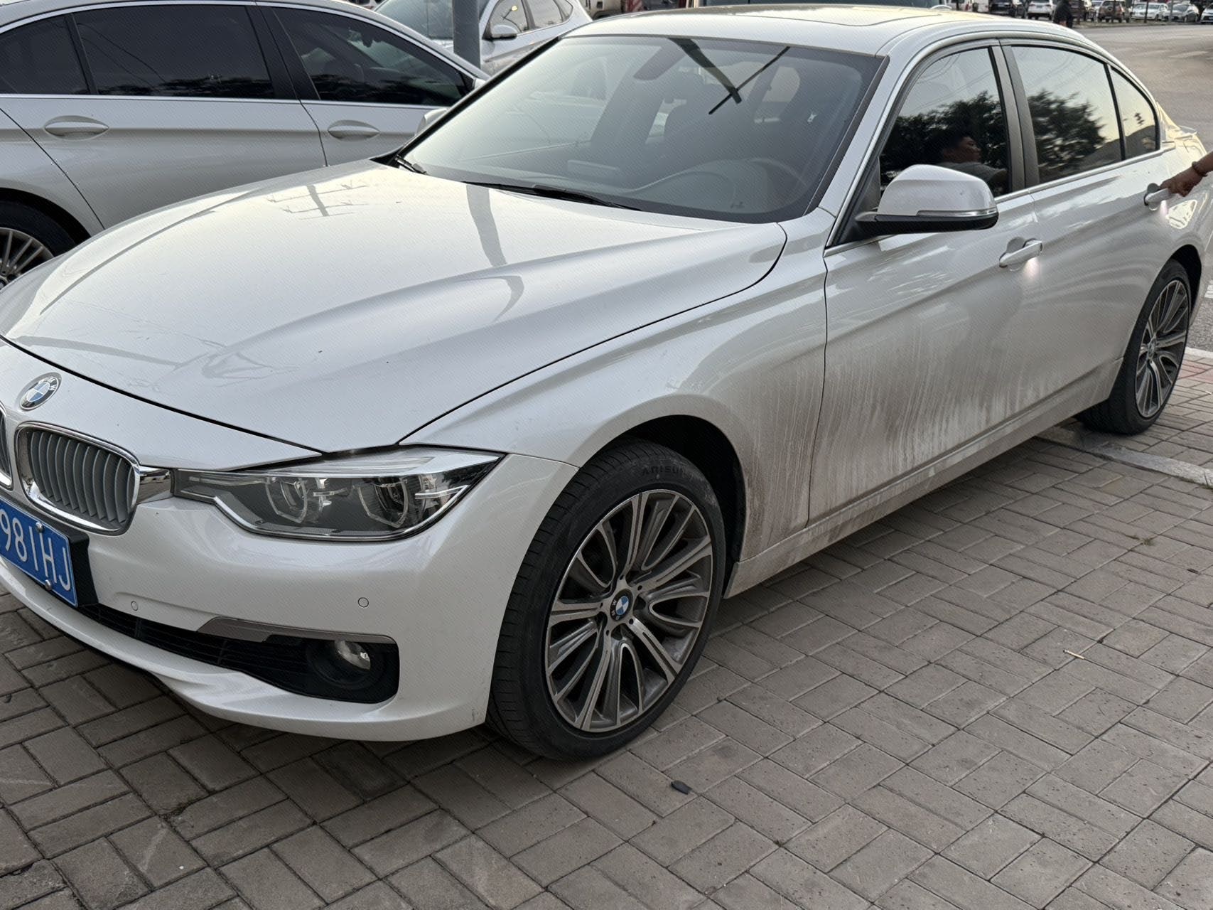 BMW 3 Series 2018 BMW 3 Series 2018 car image