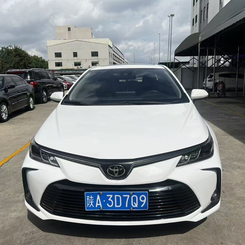 Toyota Corolla 2022 car image #2