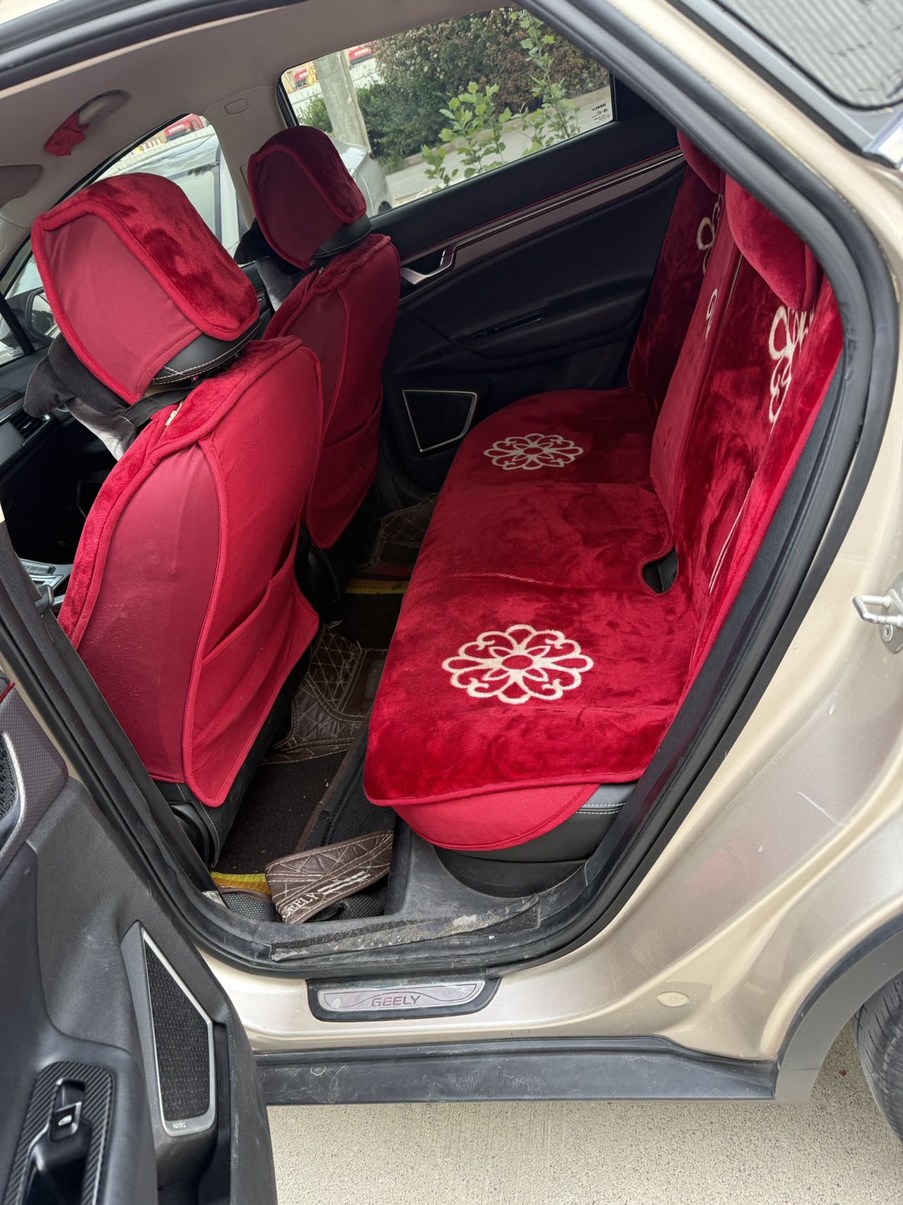 GEELY Emgrand GS 2017 car image #3