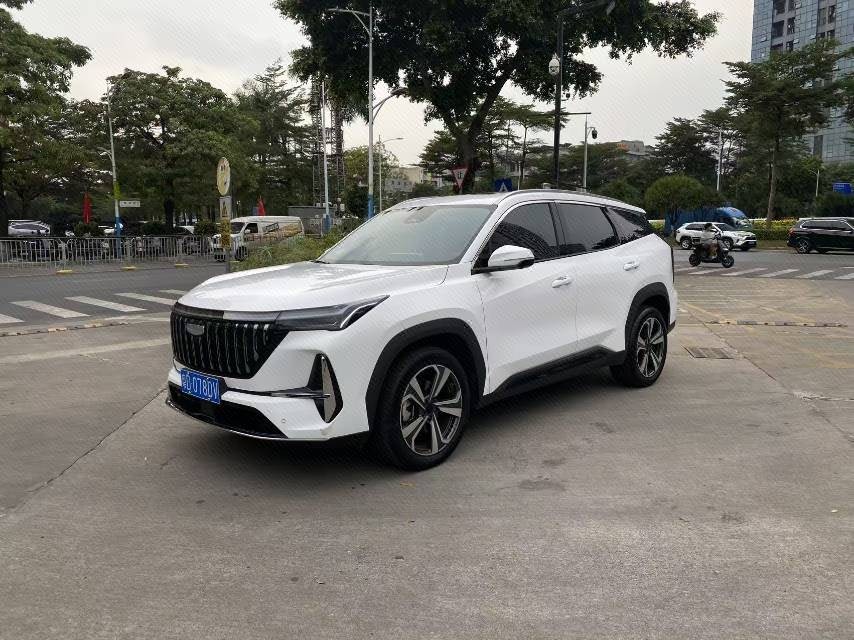 GEELY Boyue L 2025 GEELY Boyue L 2025 صورة سيارة