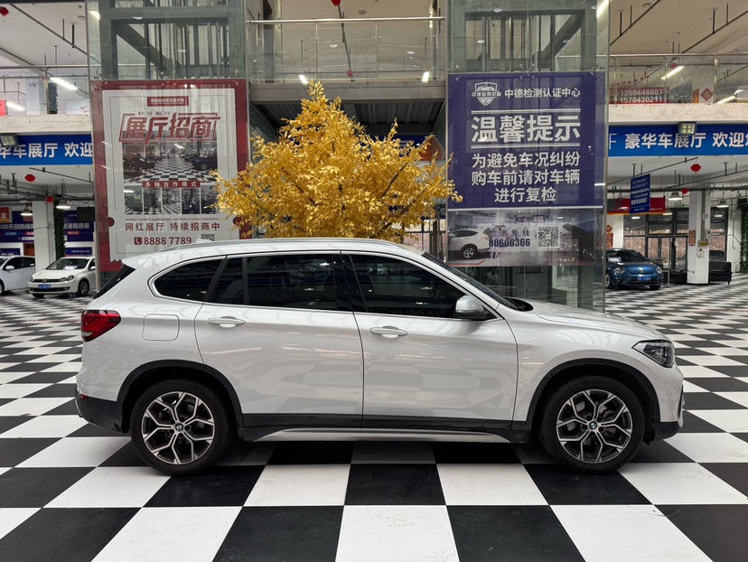 BMW X1 2022 #6 BMW X1 2022 immagine di auto #6