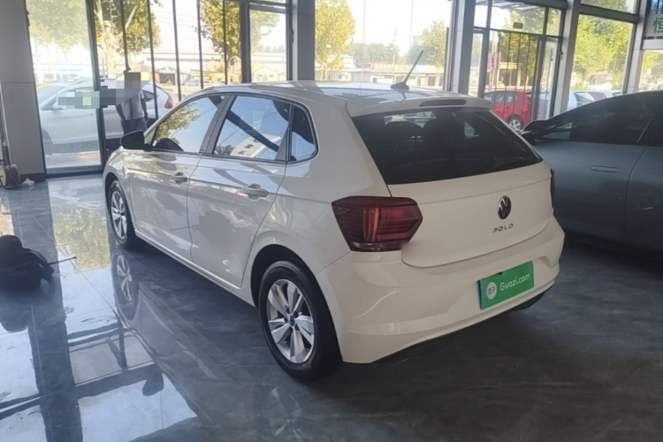 Volkswagen Polo 2022 car image #7