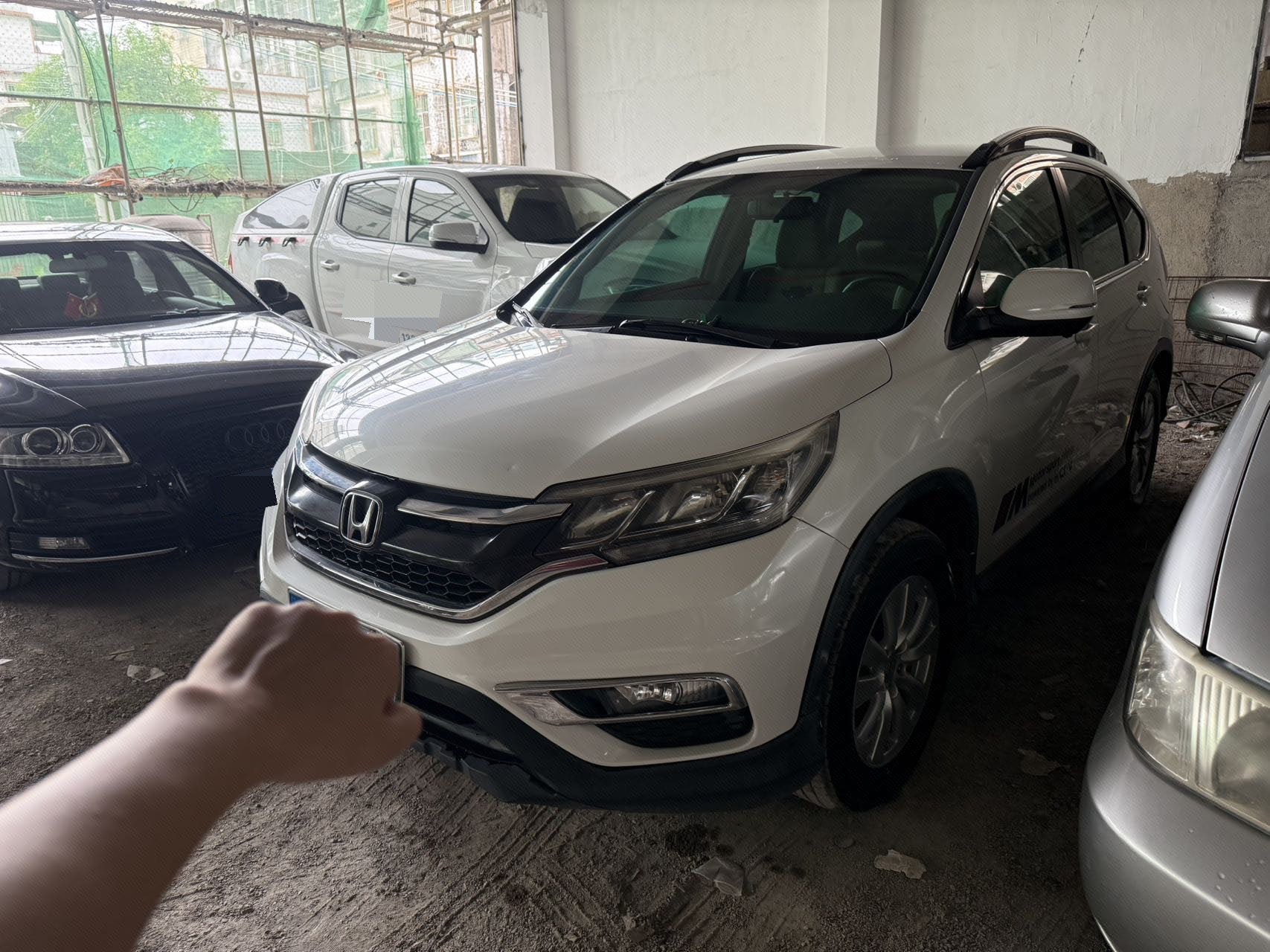 Honda CR-V 2015 Honda CR-V 2015 car image