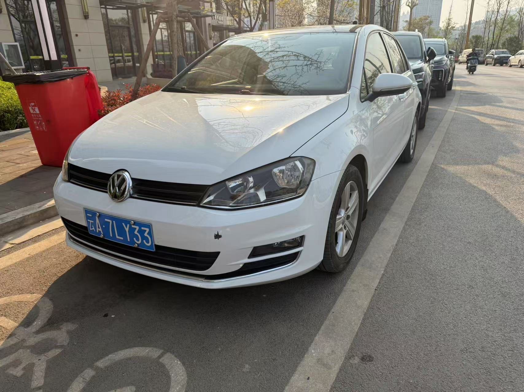 2016 2016 car image