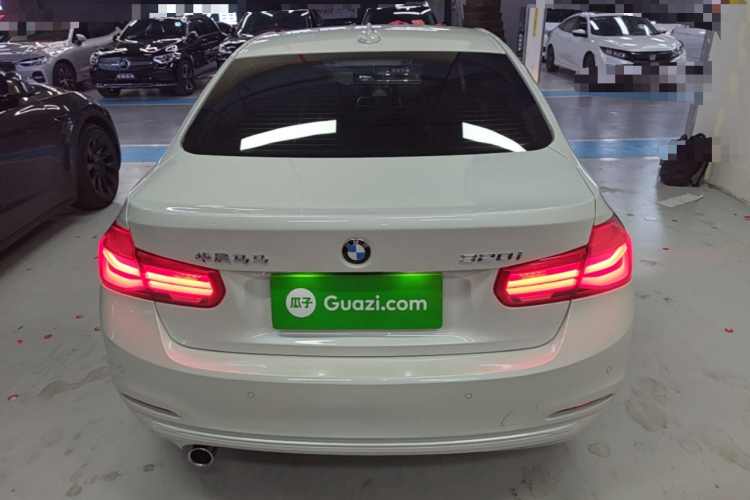 BMW 3 Series 2016 #4 BMW 3 Series 2016 car image #4