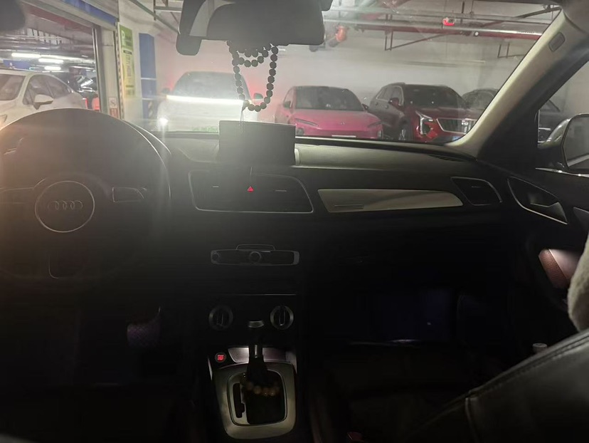 Audi Q3 2016 #3 Audi Q3 2016 car image #3
