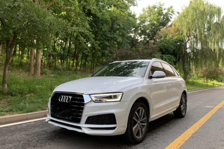 Audi Q3 2019 #2 Audi Q3 2019 car image #2